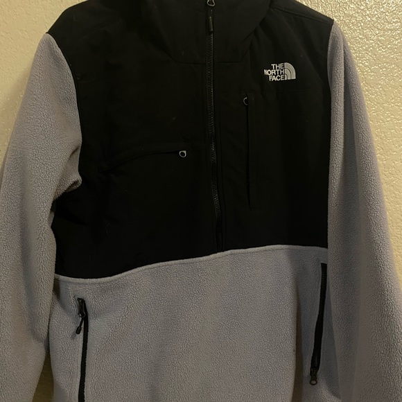 The North Face Jacket - Picture 1 of 4